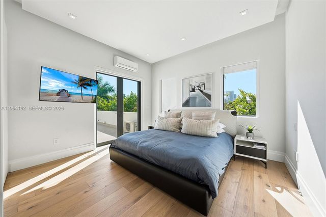 364 Golden Beach Dr, Golden Beach, FL 33160