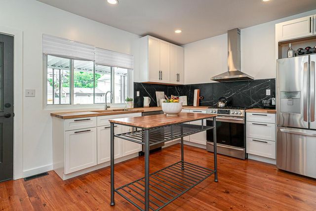 438 E Columbus Street, Columbus, OH 43206