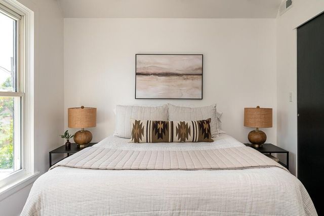 438 E Columbus Street, Columbus, OH 43206