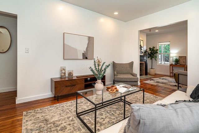 438 E Columbus Street, Columbus, OH 43206