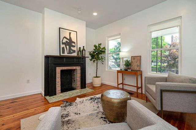 438 E Columbus Street, Columbus, OH 43206