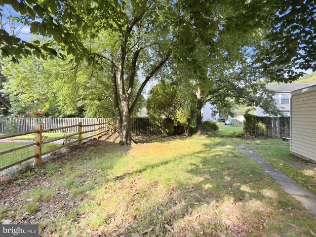 4205 QUIGLEY CT, Waldorf, MD 20602