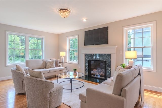 1204 Main Street, Reading, MA 01867