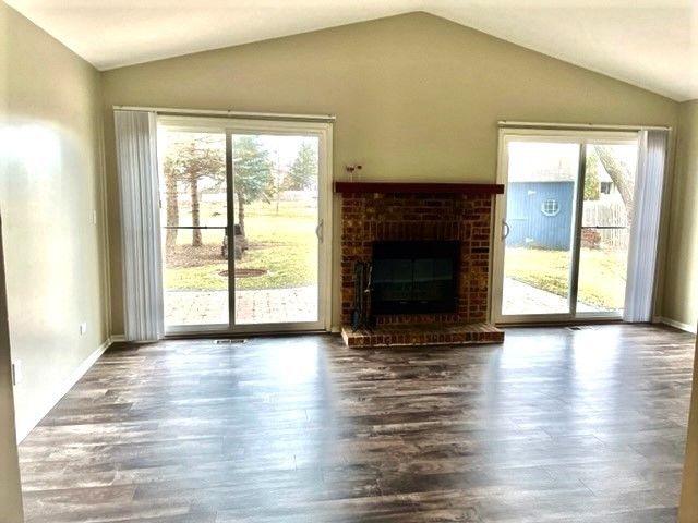 362 Amy Court, Naperville, IL 60565