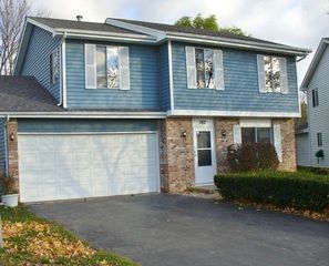 362 Amy Court, Naperville, IL 60565