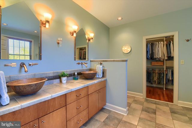 880 SAWGRASS, Mechanicsburg, PA 17050