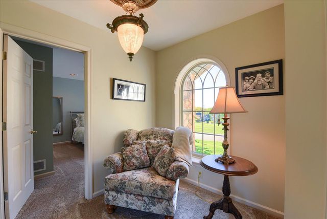 880 SAWGRASS, Mechanicsburg, PA 17050