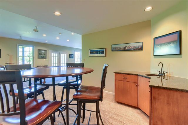 880 SAWGRASS, Mechanicsburg, PA 17050