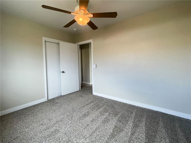 1560 W Avenue H10, Lancaster, CA 93534