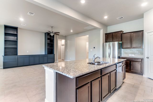 29633 ELKHORN RDG, Boerne, TX 78015
