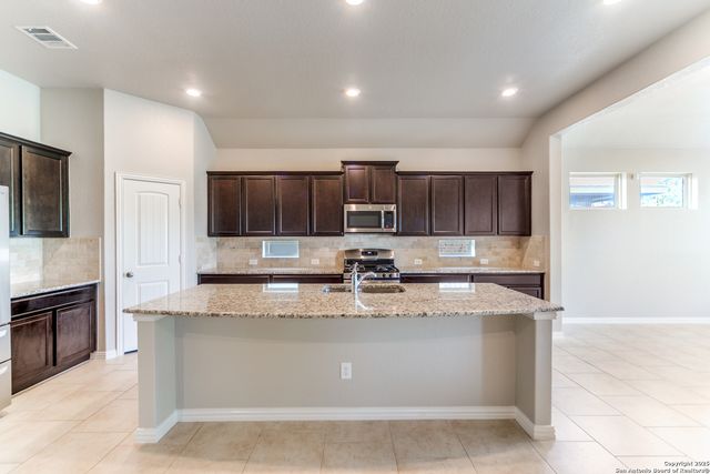 29633 ELKHORN RDG, Boerne, TX 78015
