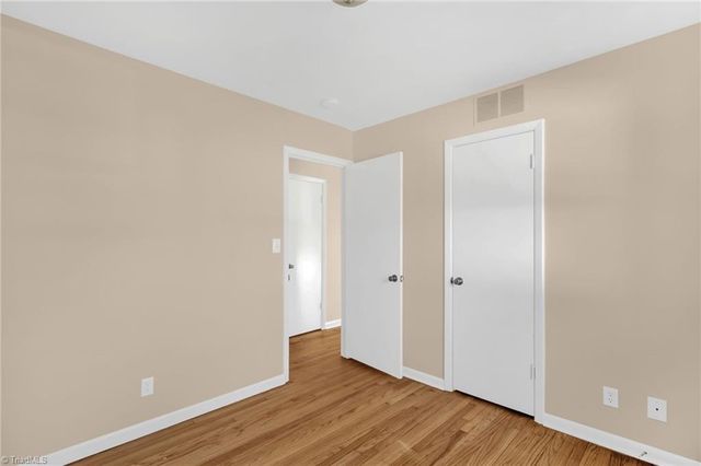 1884 Deborah Lane, Winston-salem, NC 27103