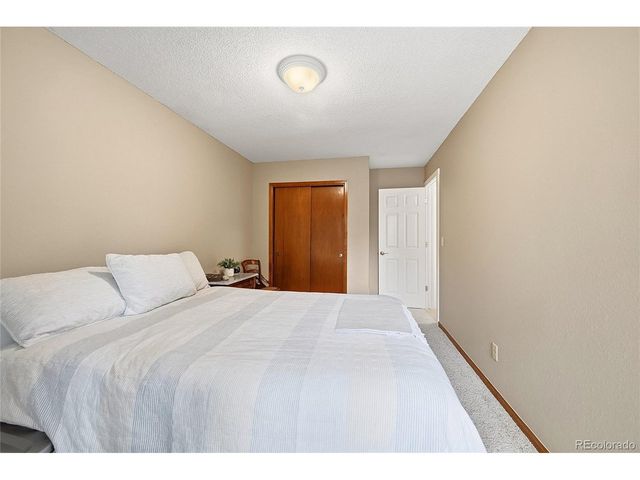 7206 S Pierson St, Littleton, CO 80127