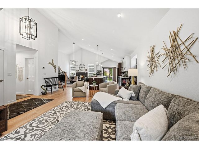 7206 S Pierson St, Littleton, CO 80127