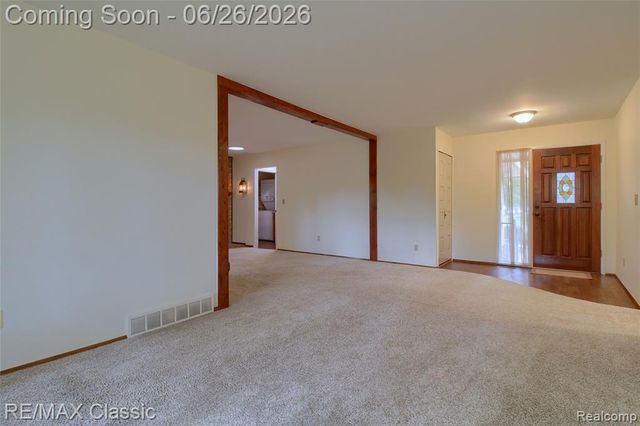 6957 Carriage Hills Drive, Canton, MI 48187