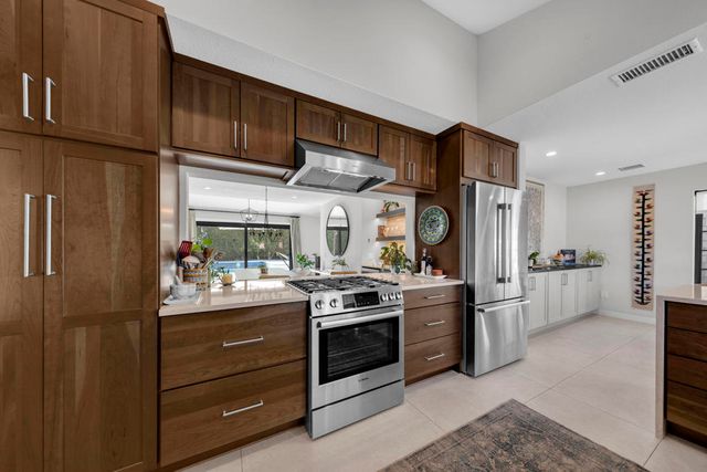 72935 Deer Grass Drive, Palm Desert, CA 92260