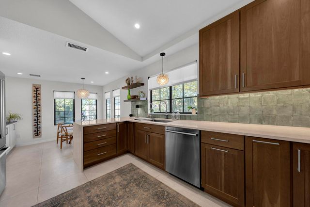 72935 Deer Grass Drive, Palm Desert, CA 92260