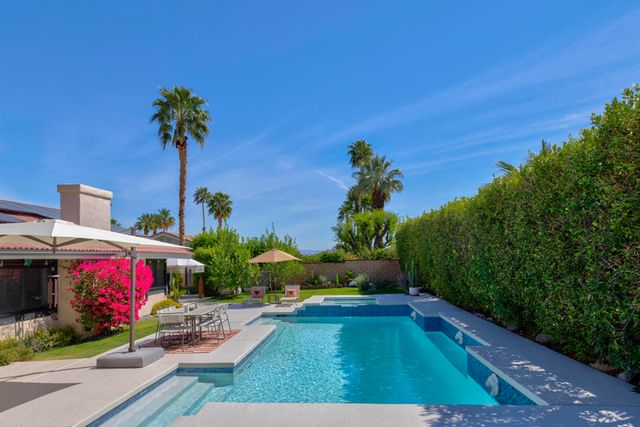 72935 Deer Grass Drive, Palm Desert, CA 92260