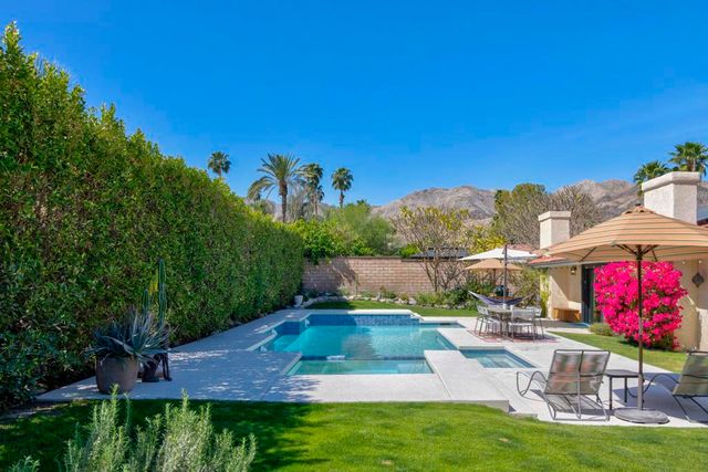 72935 Deer Grass Drive, Palm Desert, CA 92260