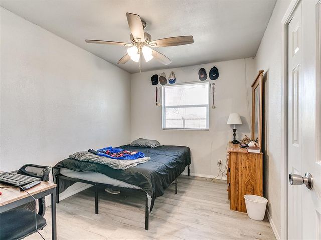 121 W Fourth Street, Union City, OK 73090