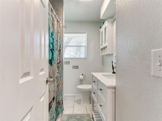 121 W Fourth Street, Union City, OK 73090
