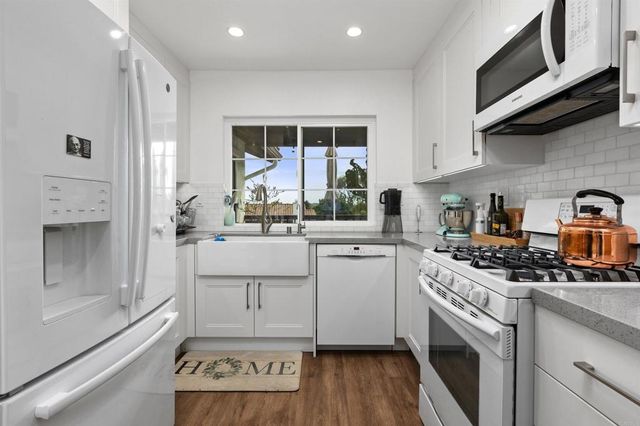 3580 Seahorn Circle, San Diego, CA 92130