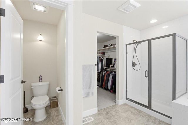 8711 Estates Circle, Anchorage, AK 99507