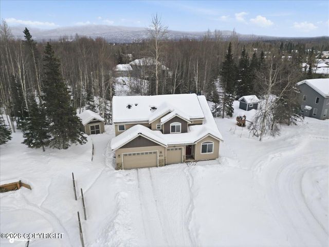 8711 Estates Circle, Anchorage, AK 99507