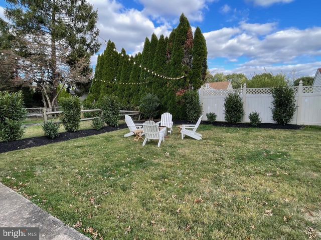 337 S LINCOLN AVE, Newtown, PA 18940