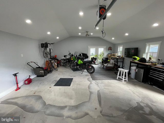 337 S LINCOLN AVE, Newtown, PA 18940