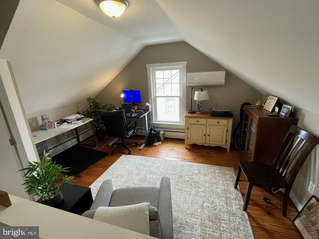 337 S LINCOLN AVE, Newtown, PA 18940