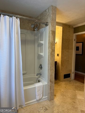 2272 Kimberley Way, Snellville, GA 30078