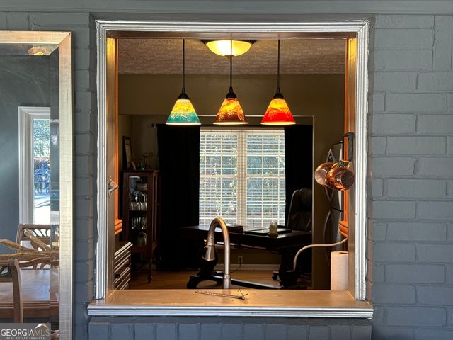 2272 Kimberley Way, Snellville, GA 30078