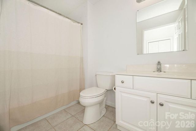 719 Deerlake Road, Brevard, NC 28712