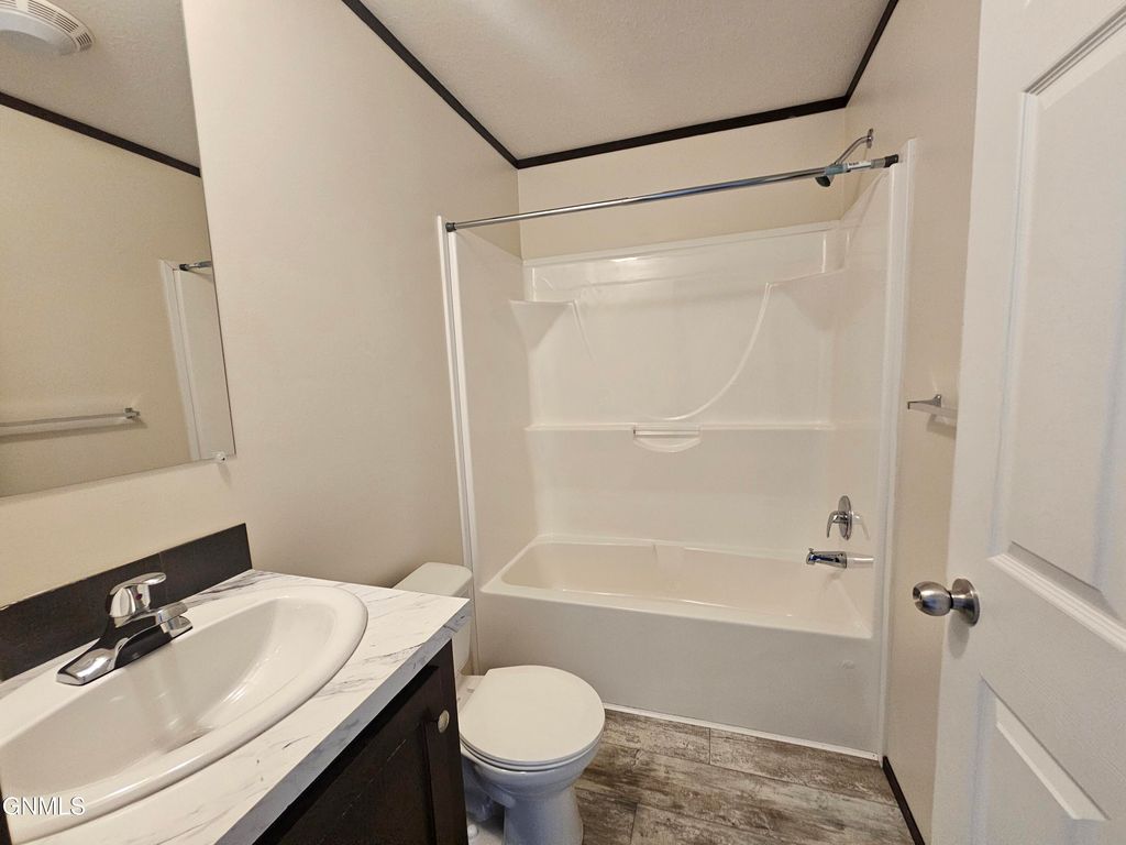 714 27th Street W, Williston, ND 58801 photo 10