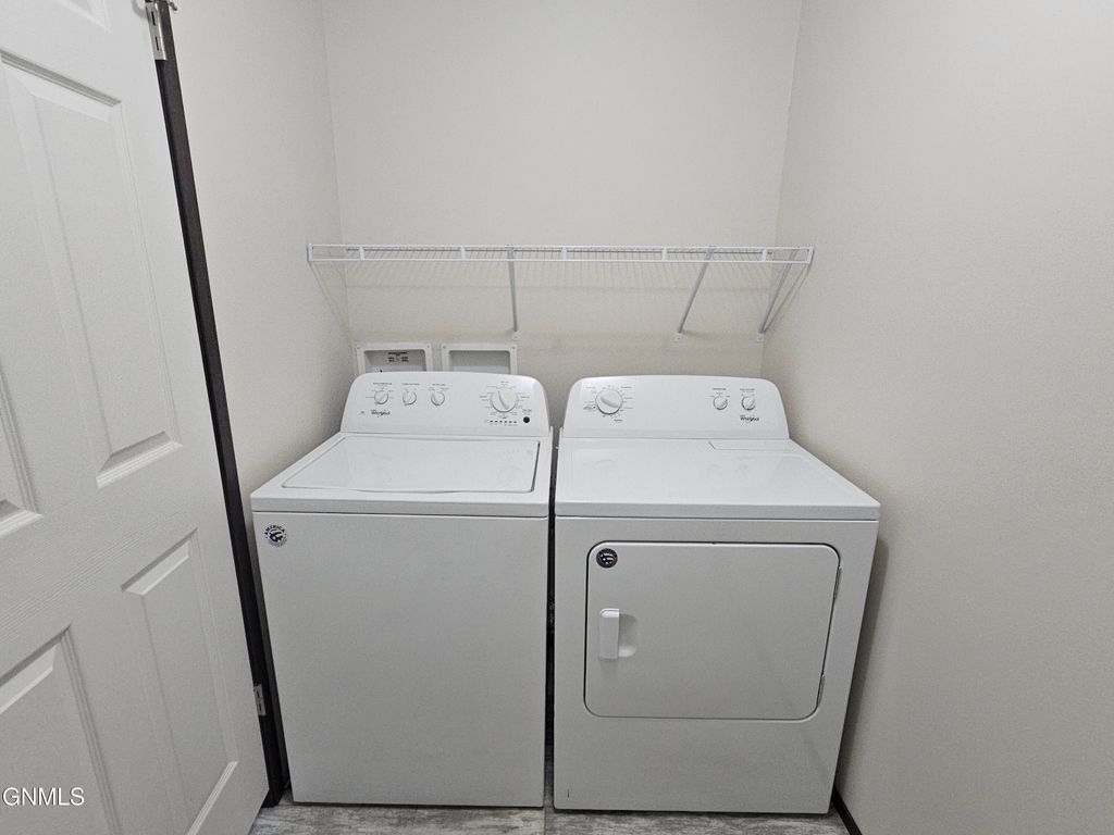 714 27th Street W, Williston, ND 58801 photo 3