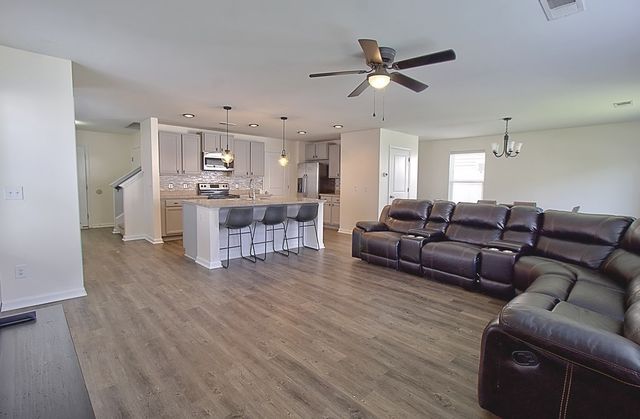 143 Davila Street, Hinesville, GA 31313