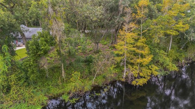 11731 GAIL DRIVE, Temple Terrace, FL 33617