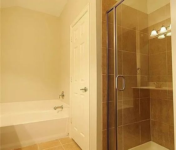 3652 vienna Street, Irving, TX 75038