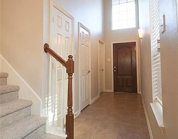 3652 vienna Street, Irving, TX 75038