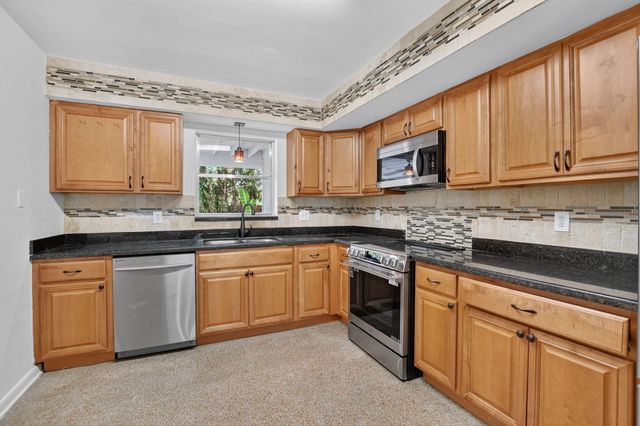 3398 NE 5TH Avenue, Boca Raton, FL 33431