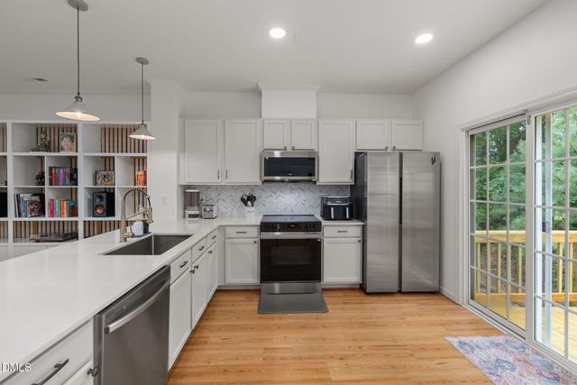 302 Linden Park Lane, Cary, NC 27519