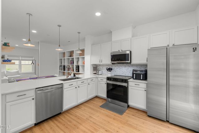 302 Linden Park Lane, Cary, NC 27519