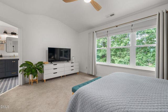 302 Linden Park Lane, Cary, NC 27519