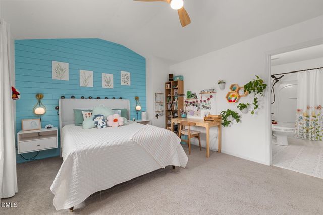 302 Linden Park Lane, Cary, NC 27519