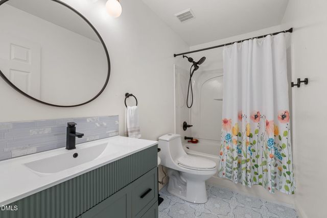 302 Linden Park Lane, Cary, NC 27519