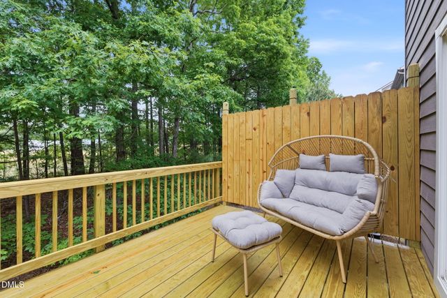 302 Linden Park Lane, Cary, NC 27519
