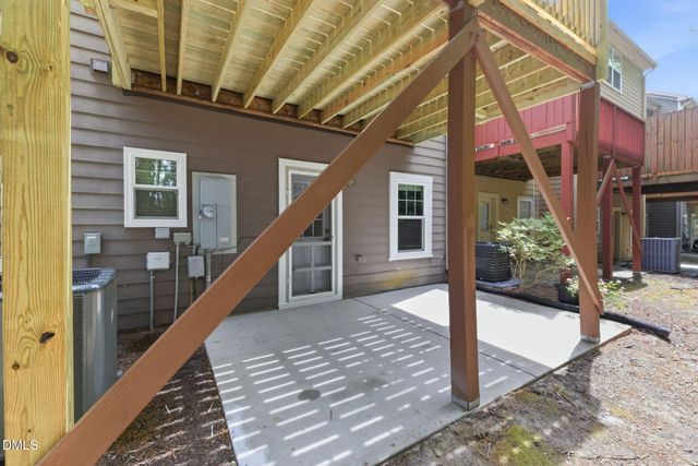302 Linden Park Lane, Cary, NC 27519
