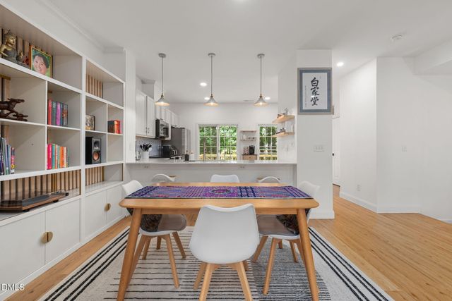 302 Linden Park Lane, Cary, NC 27519