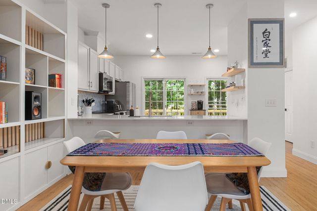 302 Linden Park Lane, Cary, NC 27519